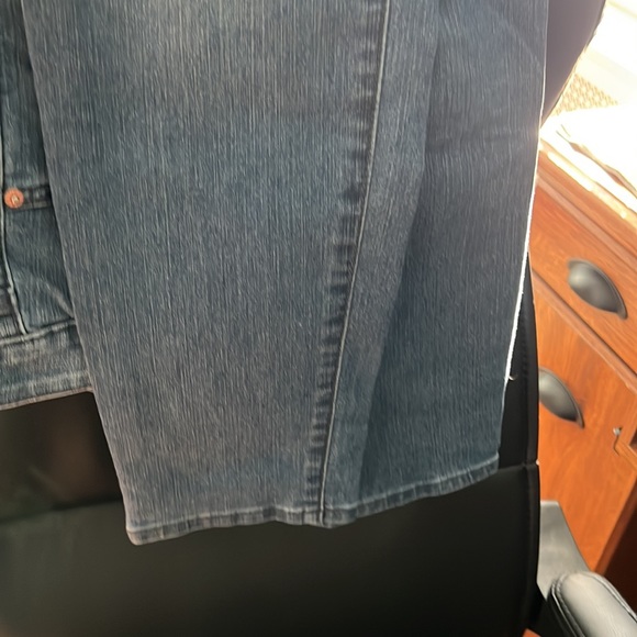 Old Navy Super Skinny Mid Rose s 12 medium wash - Picture 4 of 4